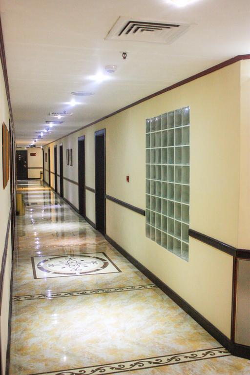 Grand Mayfair Hotel Dubai Exteriör bild