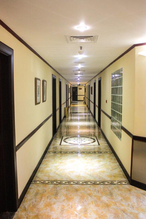 Grand Mayfair Hotel Dubai Exteriör bild
